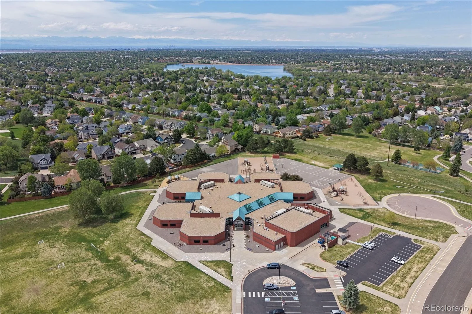 5433 S Fundy Court Centennial CO 80015 | MLS #REC9319133 08272026205628 1600 43