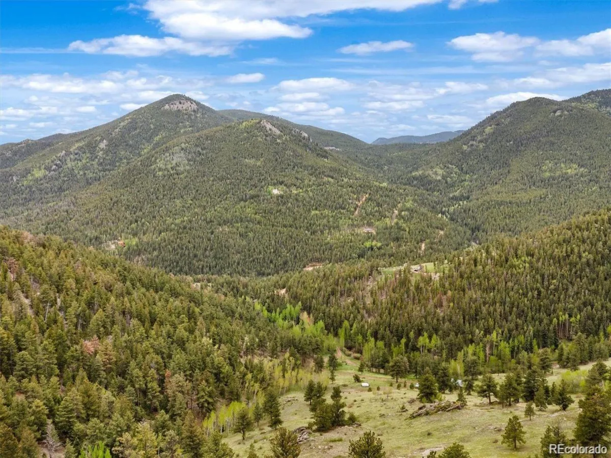 000 Spirit Horse Trail Golden CO 80403 | MLS #REC9319349 07222026172311 1200 18