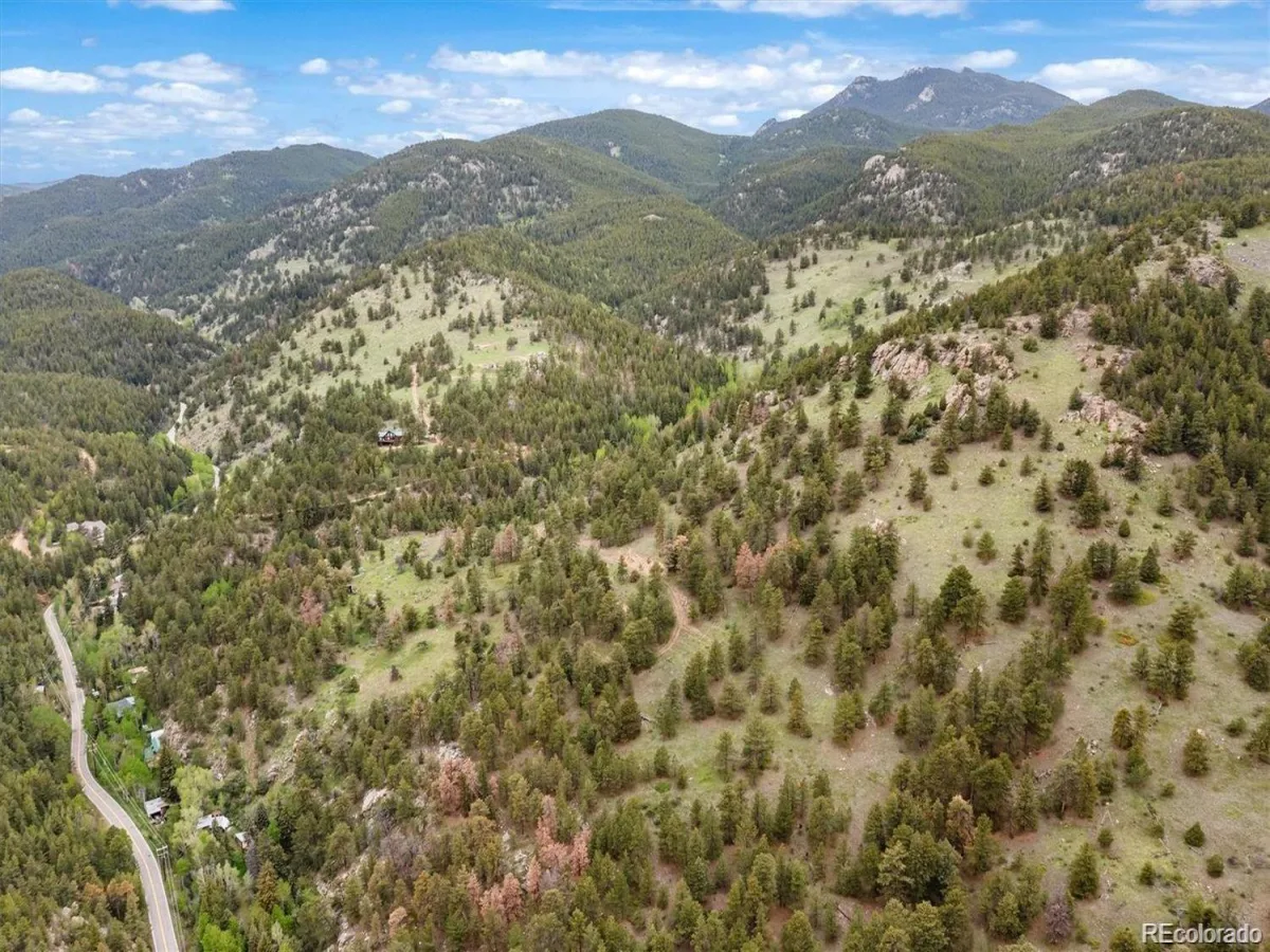000 Spirit Horse Trail Golden CO 80403 | MLS #REC9319349 07222026172311 1200 19