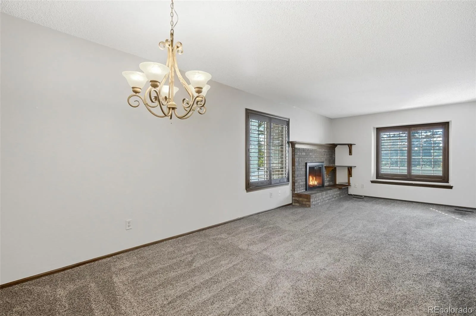 9197 W Cedar Drive #C Denver CO 80226 | MLS #REC9319382 08172026200526 1600 14