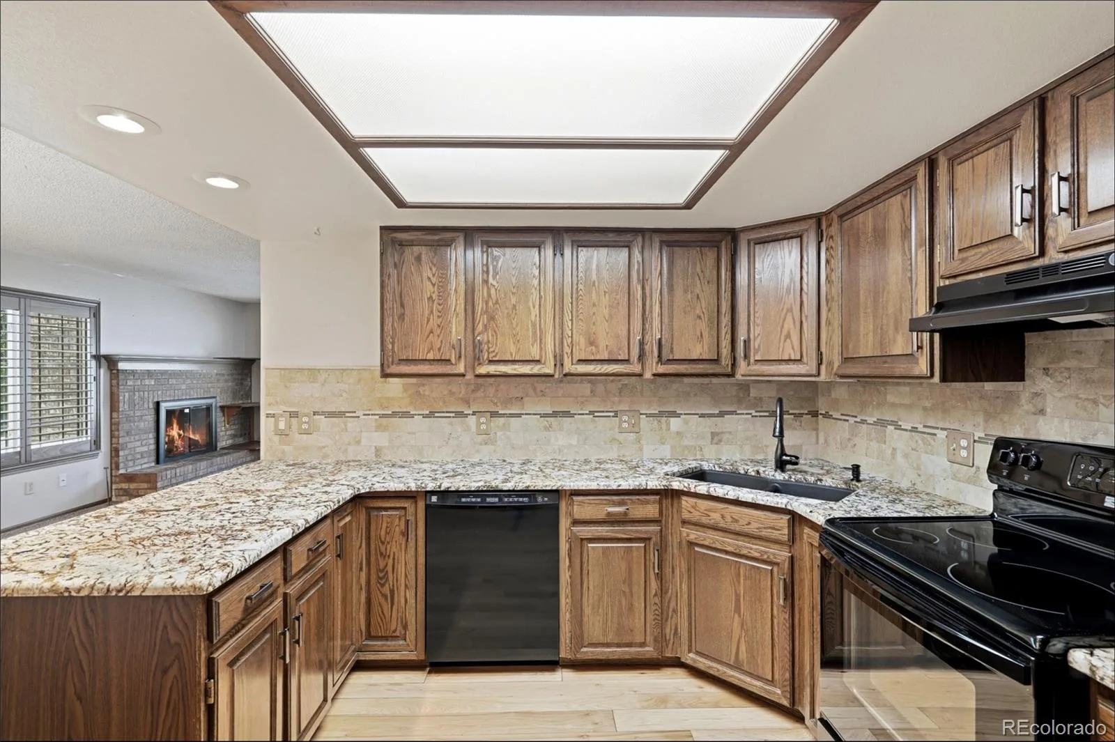9197 W Cedar Drive #C Denver CO 80226 | MLS #REC9319382 08172026200526 1600 20