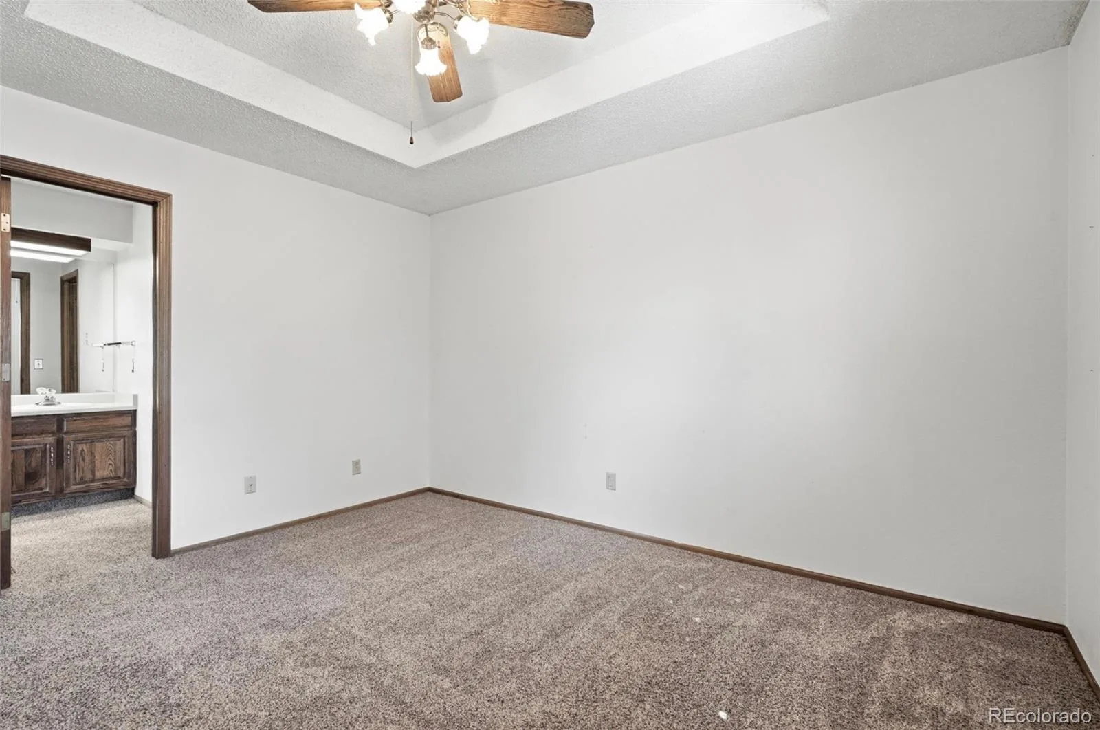 9197 W Cedar Drive #C Denver CO 80226 | MLS #REC9319382 08172026200526 1600 31