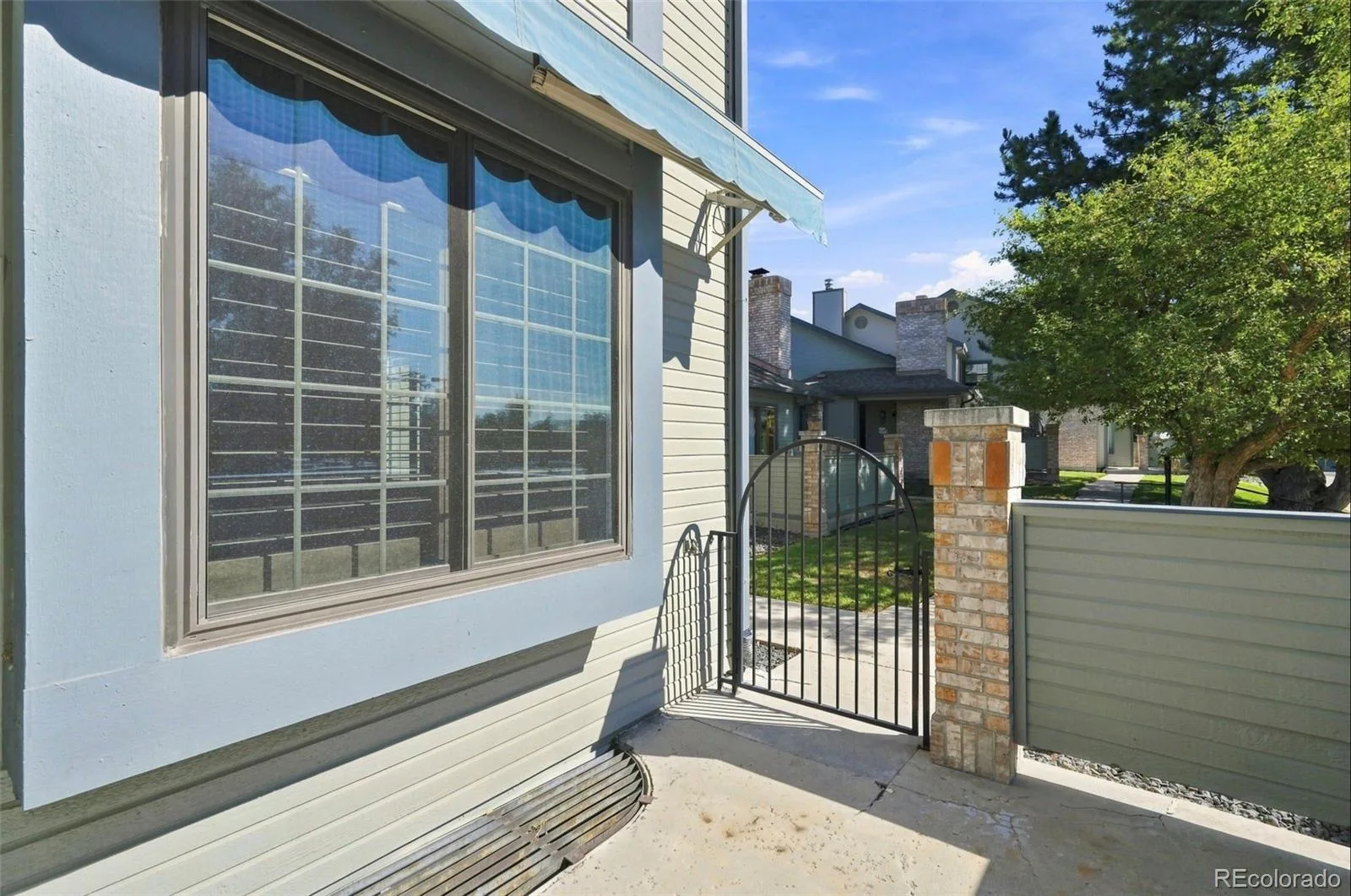 9197 W Cedar Drive #C Denver CO 80226 | MLS #REC9319382 08172026200526 1600 4