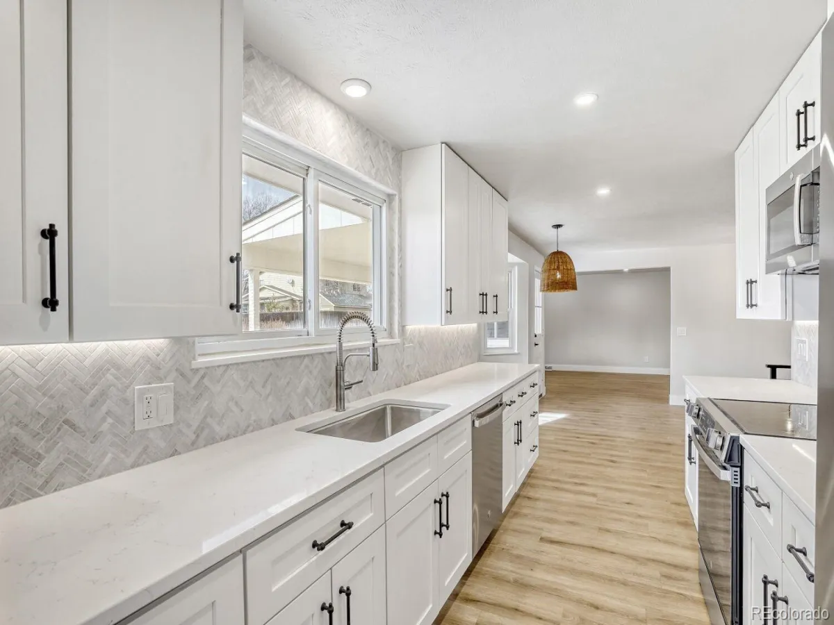 04152026150652 1200 11