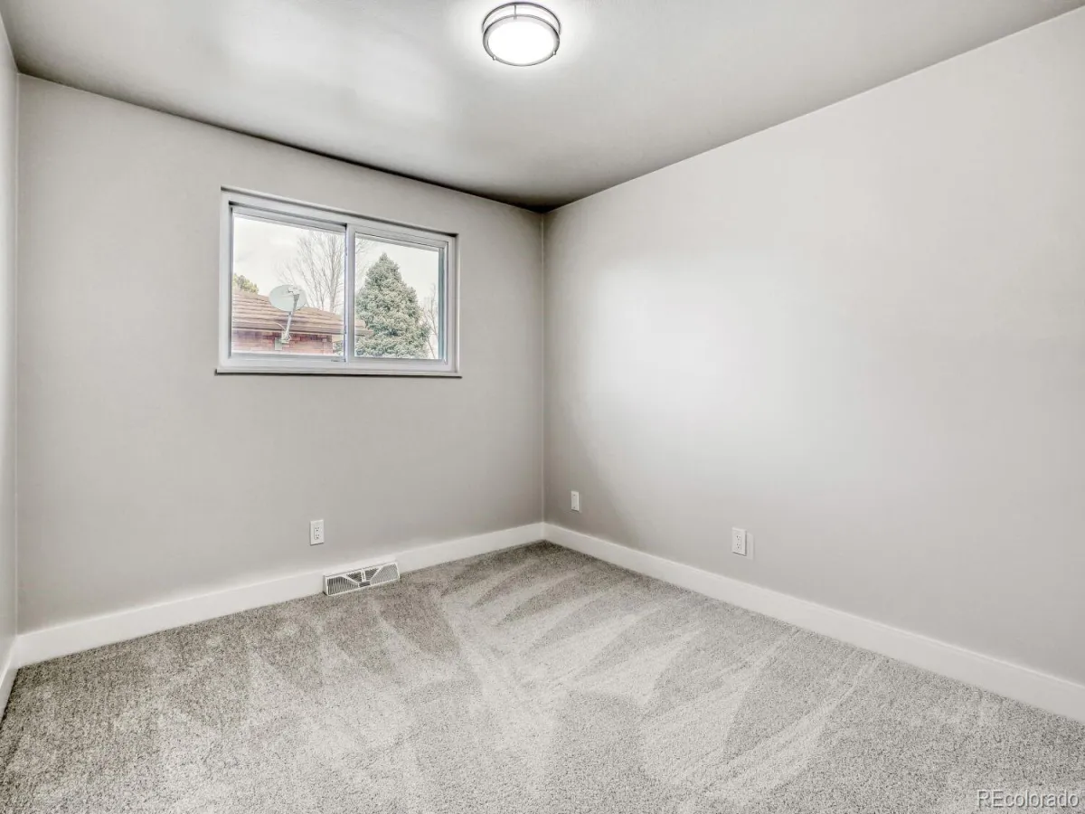 04152026150652 1200 25