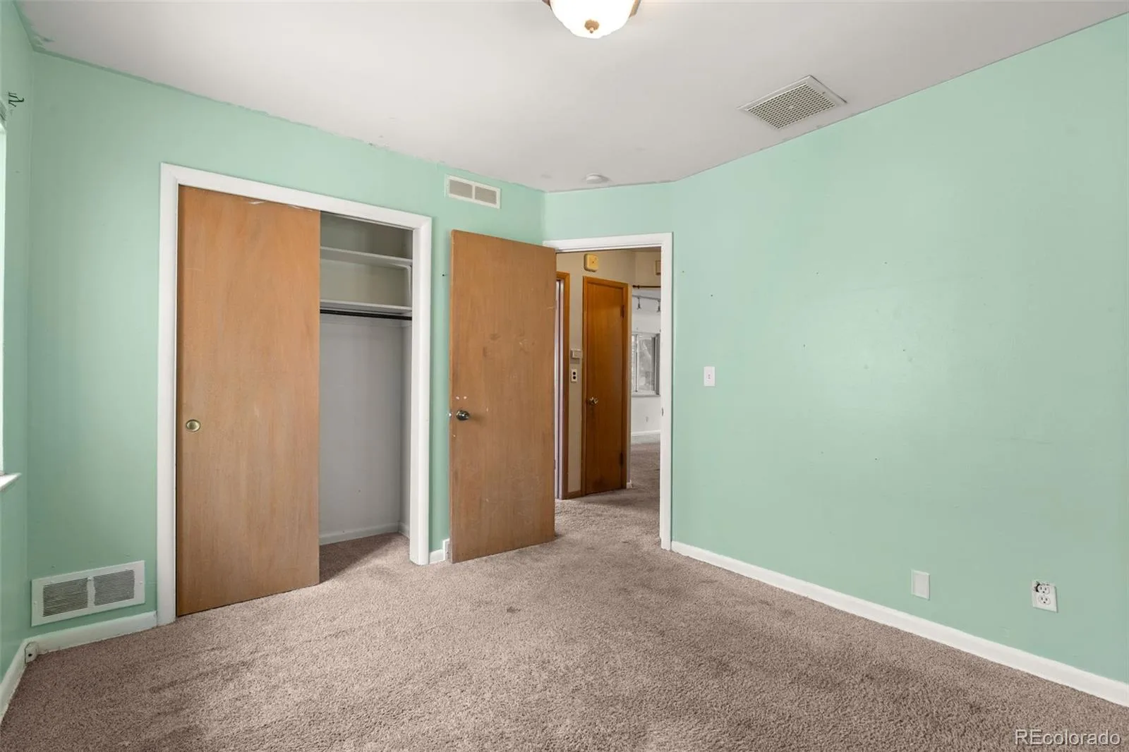 2351 Jamaica Street Aurora CO 80010 | MLS #REC9321517 08062026204757 1600 12