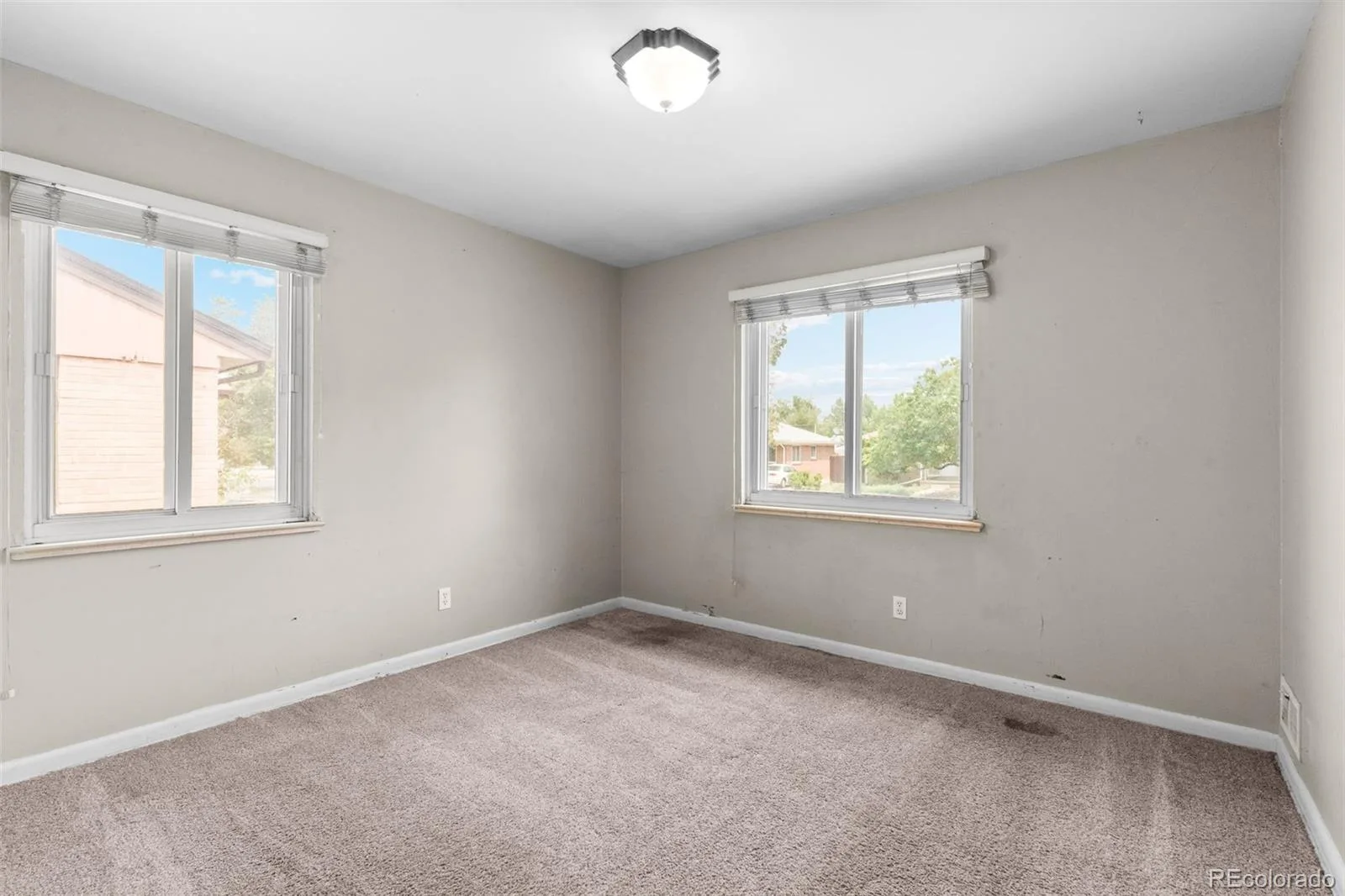 2351 Jamaica Street Aurora CO 80010 | MLS #REC9321517 08062026204757 1600 13