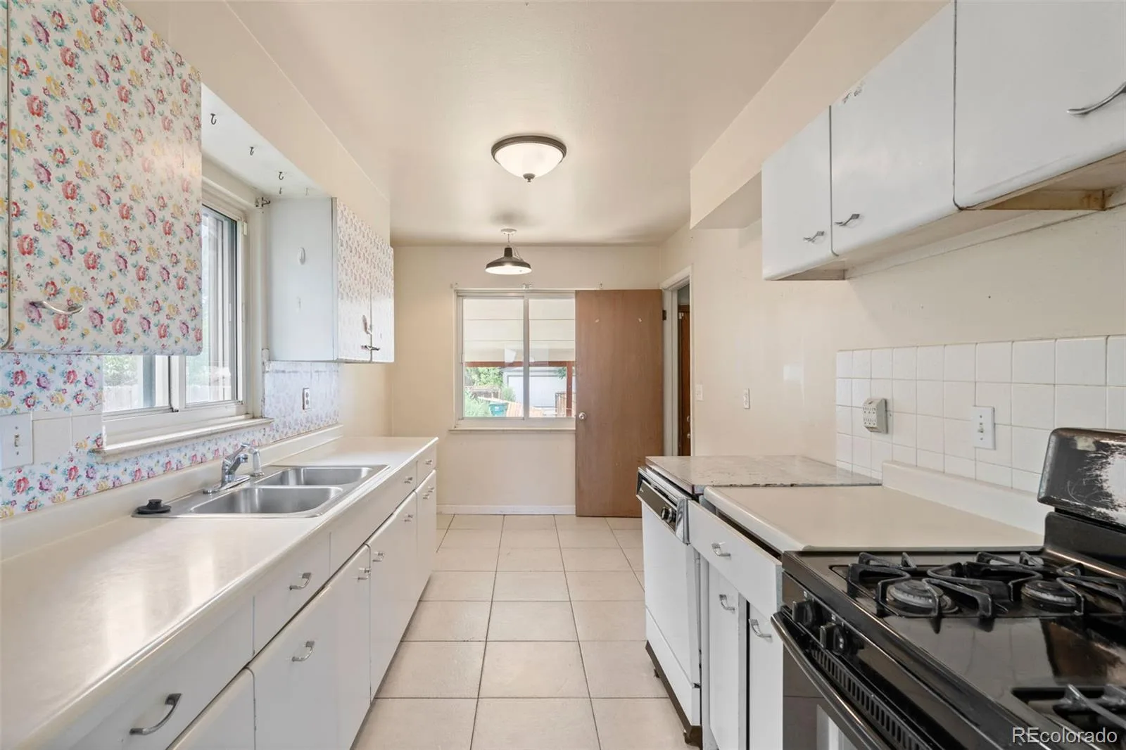 2351 Jamaica Street Aurora CO 80010 | MLS #REC9321517 08062026204757 1600 8
