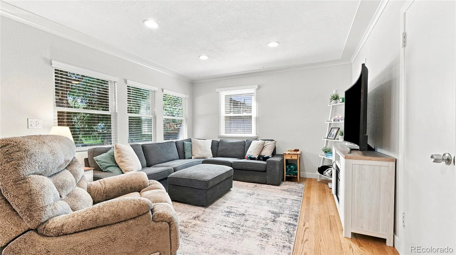 4639 S Fox Street Englewood CO 80110 | MLS #REC9325633 08202026203112 1600 4
