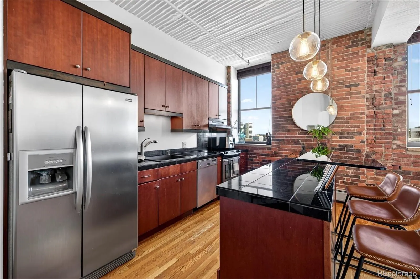 04062026214358 1600 12