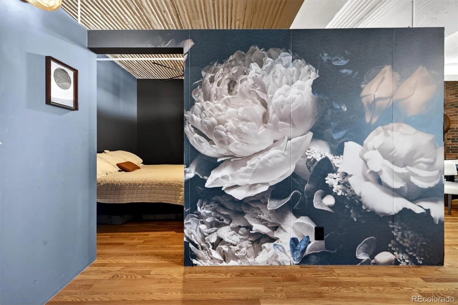 04062026214358 1600 16