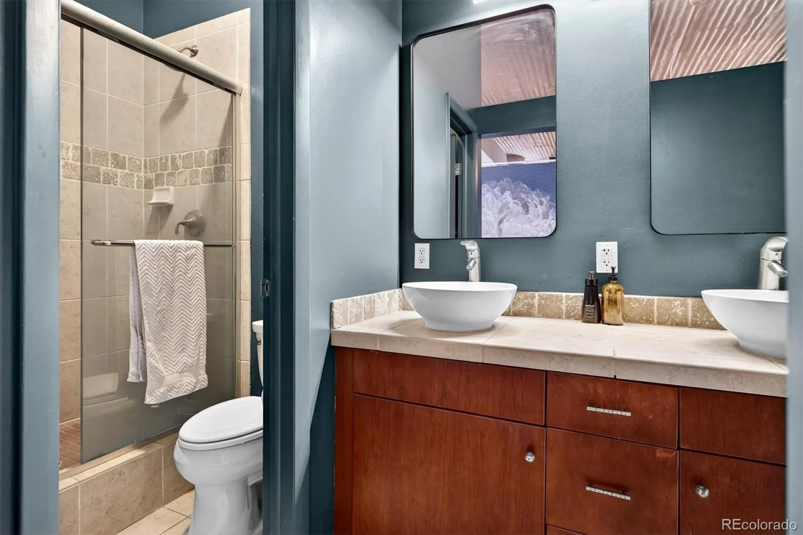 04062026214358 1600 22