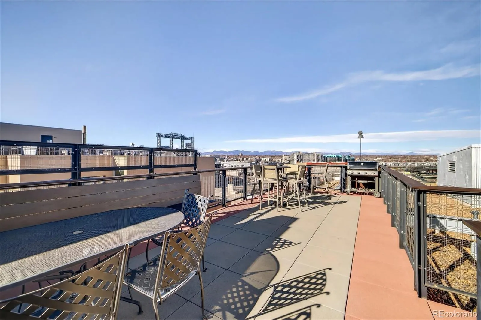 04062026214358 1600 23