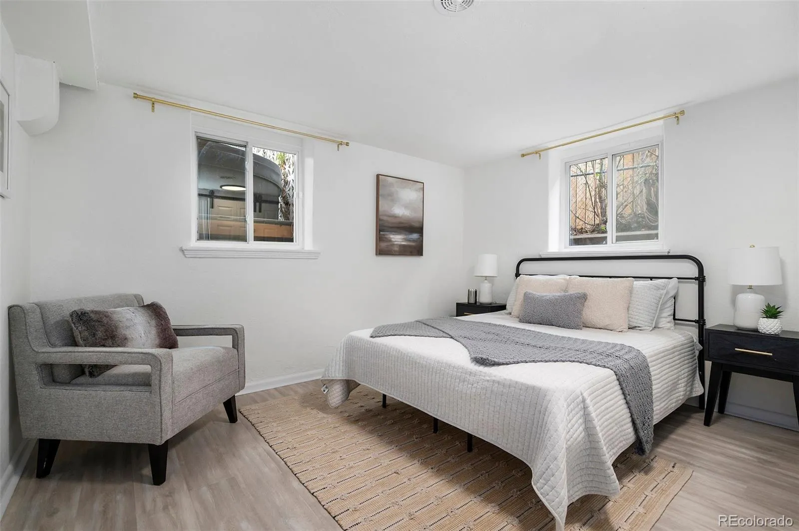 04092026162304 1600 25