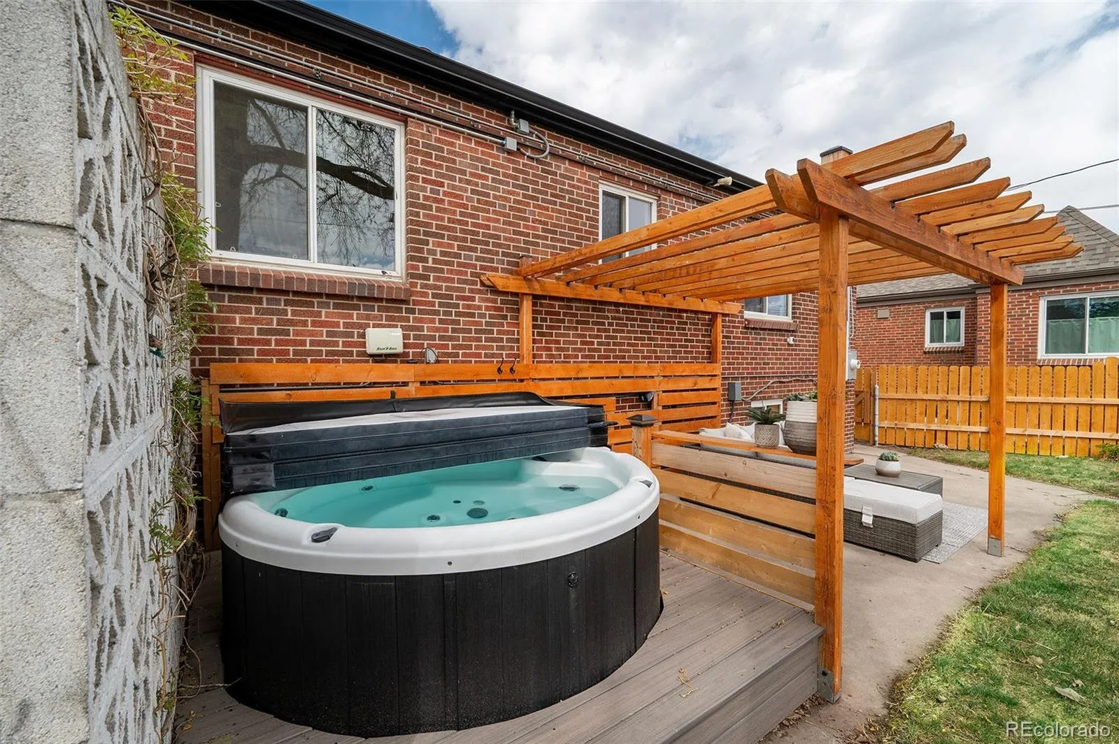 04092026162304 1600 33