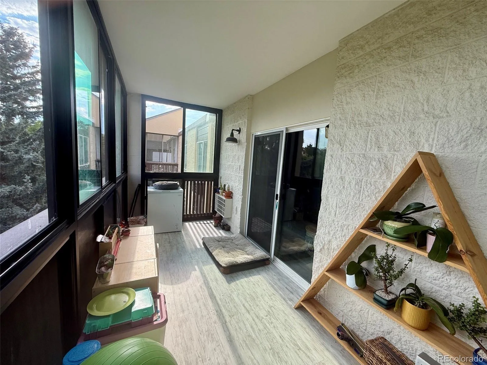 3450 S Poplar S #403 Denver CO 80224 | MLS #REC9330029 08102026031638 1600 4