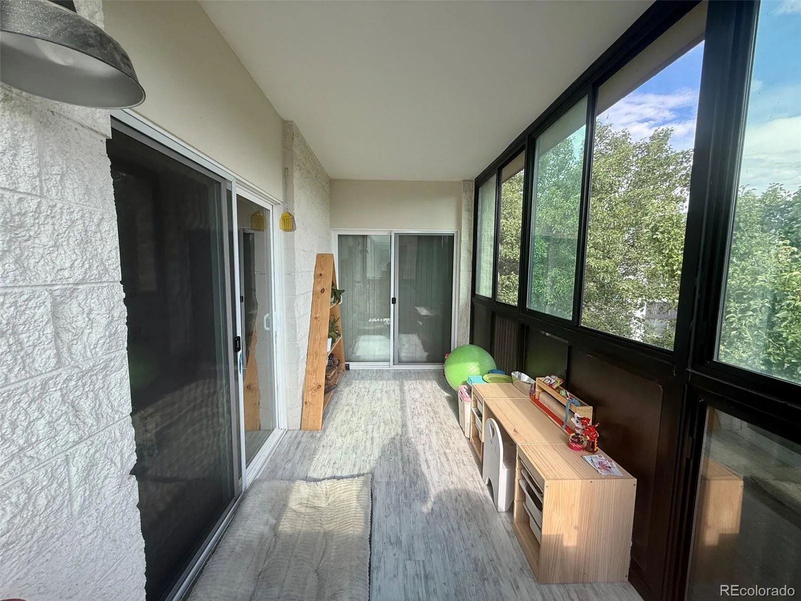 3450 S Poplar S #403 Denver CO 80224 | MLS #REC9330029 08102026031638 1600 5