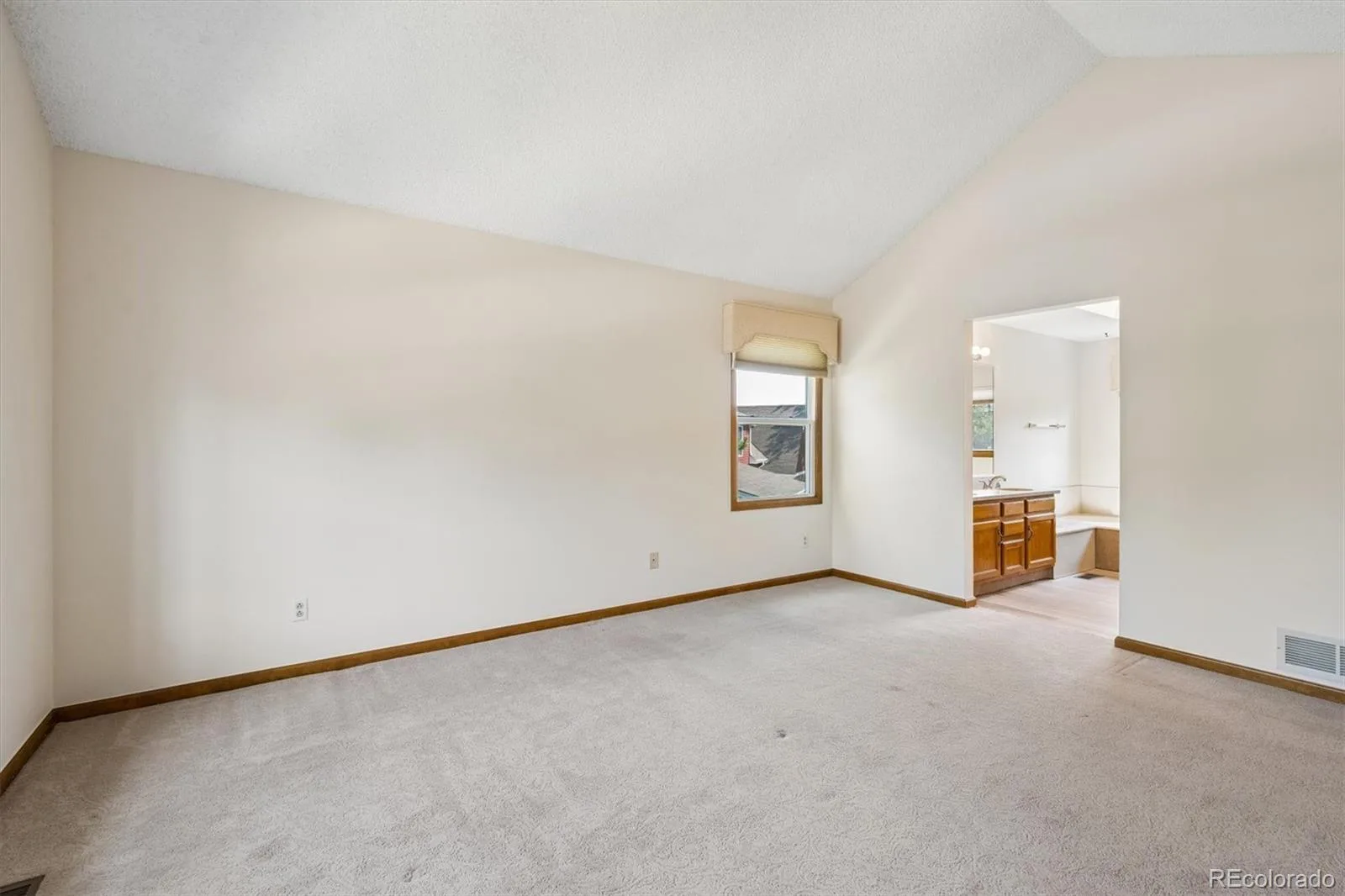 3850 W 103rd Drive Westminster CO 80031 | MLS #REC9330104 08102026203007 1600 16