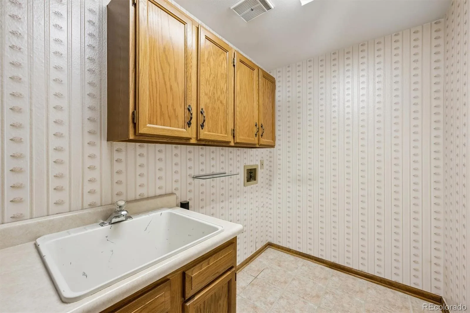 3850 W 103rd Drive Westminster CO 80031 | MLS #REC9330104 08102026203007 1600 9