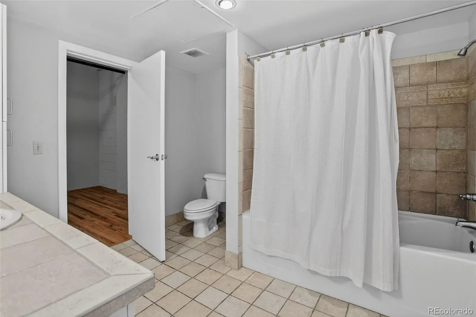 03242026211315 1600 12