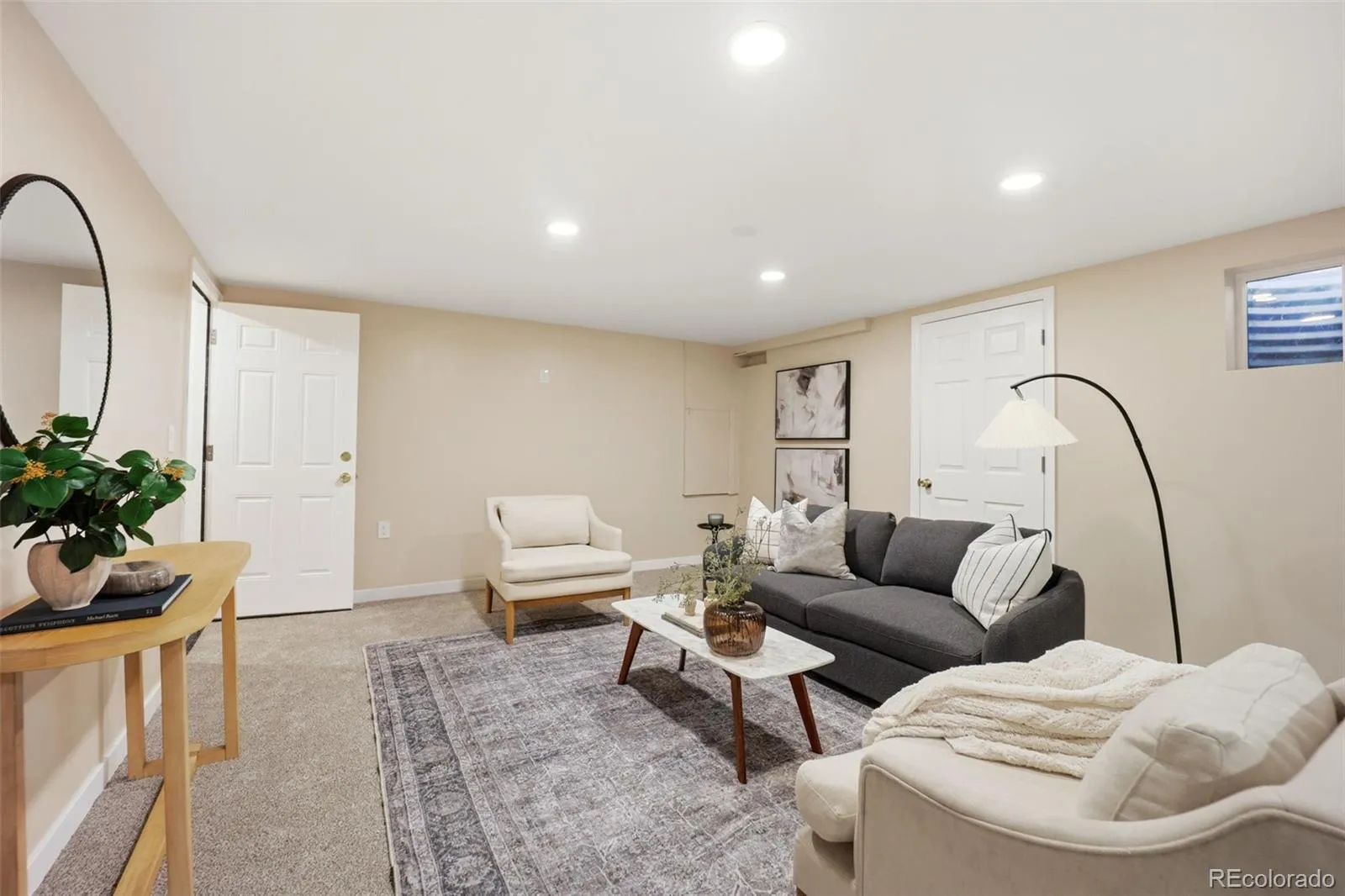 04032026221235 1600 11