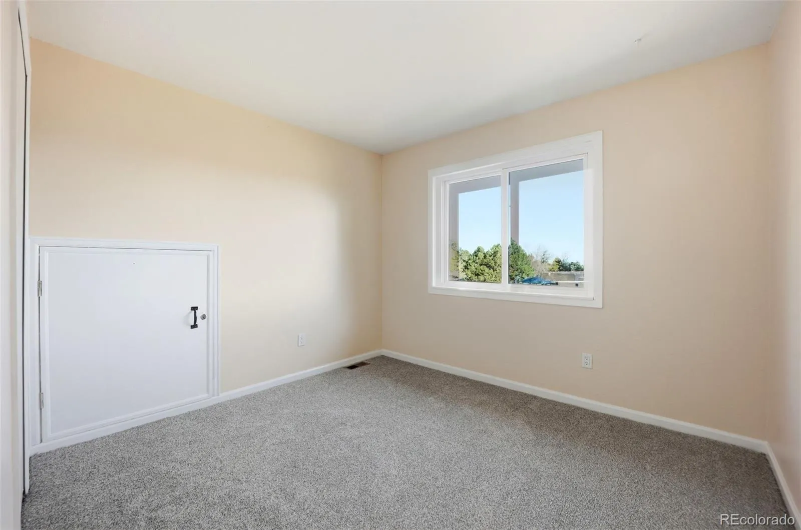 04032026221235 1600 25