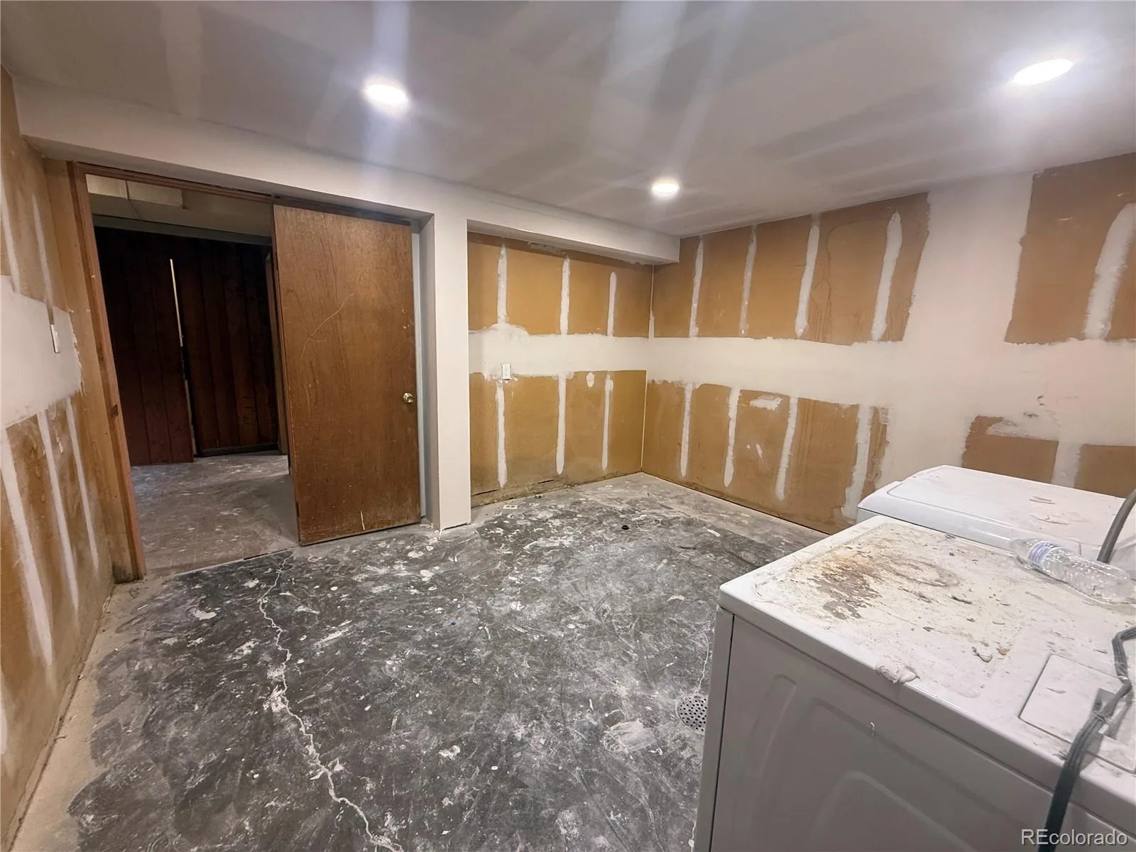 2324 S Forest Drive Denver CO 80222 | MLS #REC9332177 08222026212353 1600 21