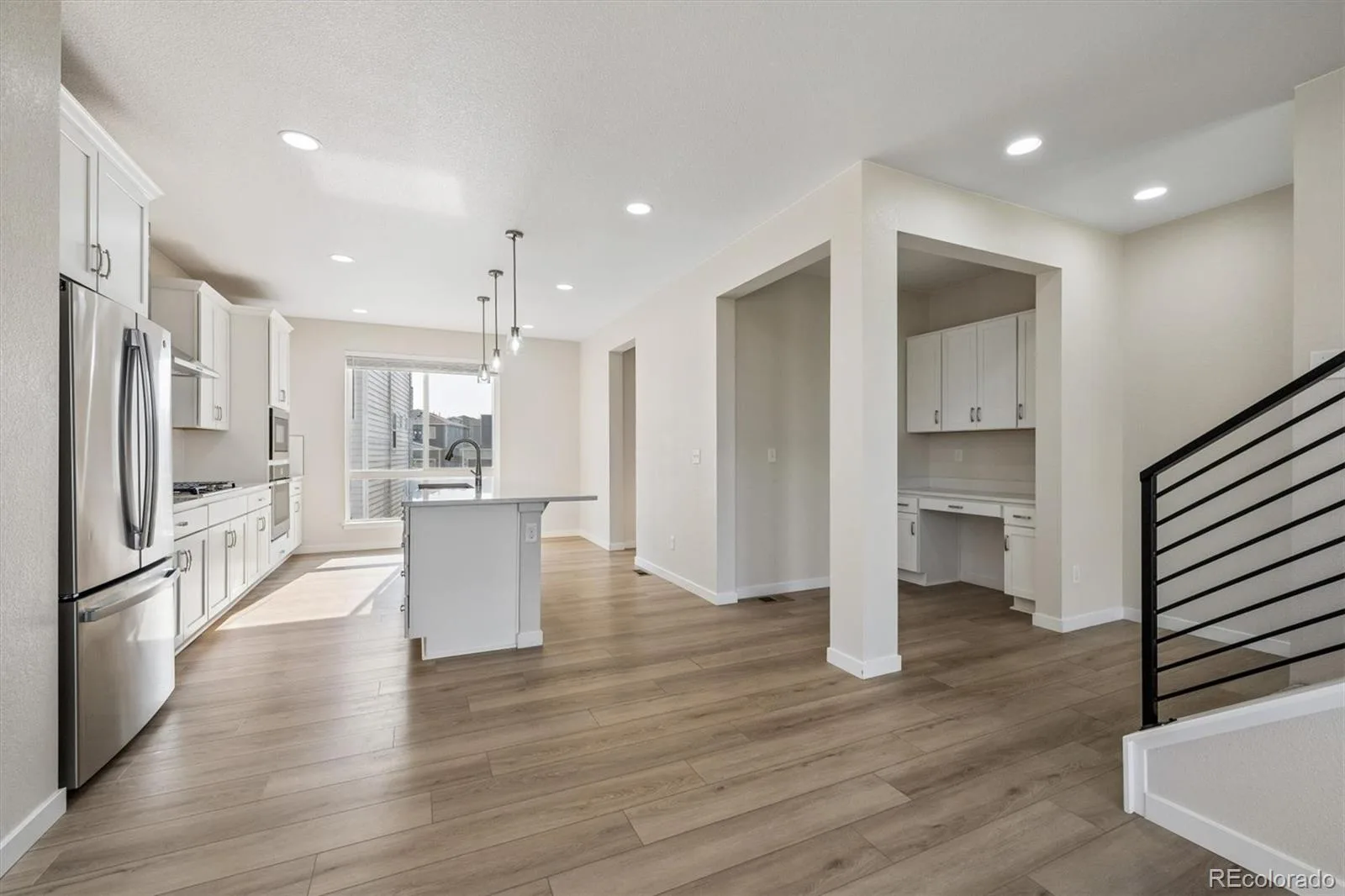 12331 Farmview Lane Thornton CO 80241 | MLS #REC9332562 08062026000711 1600 7