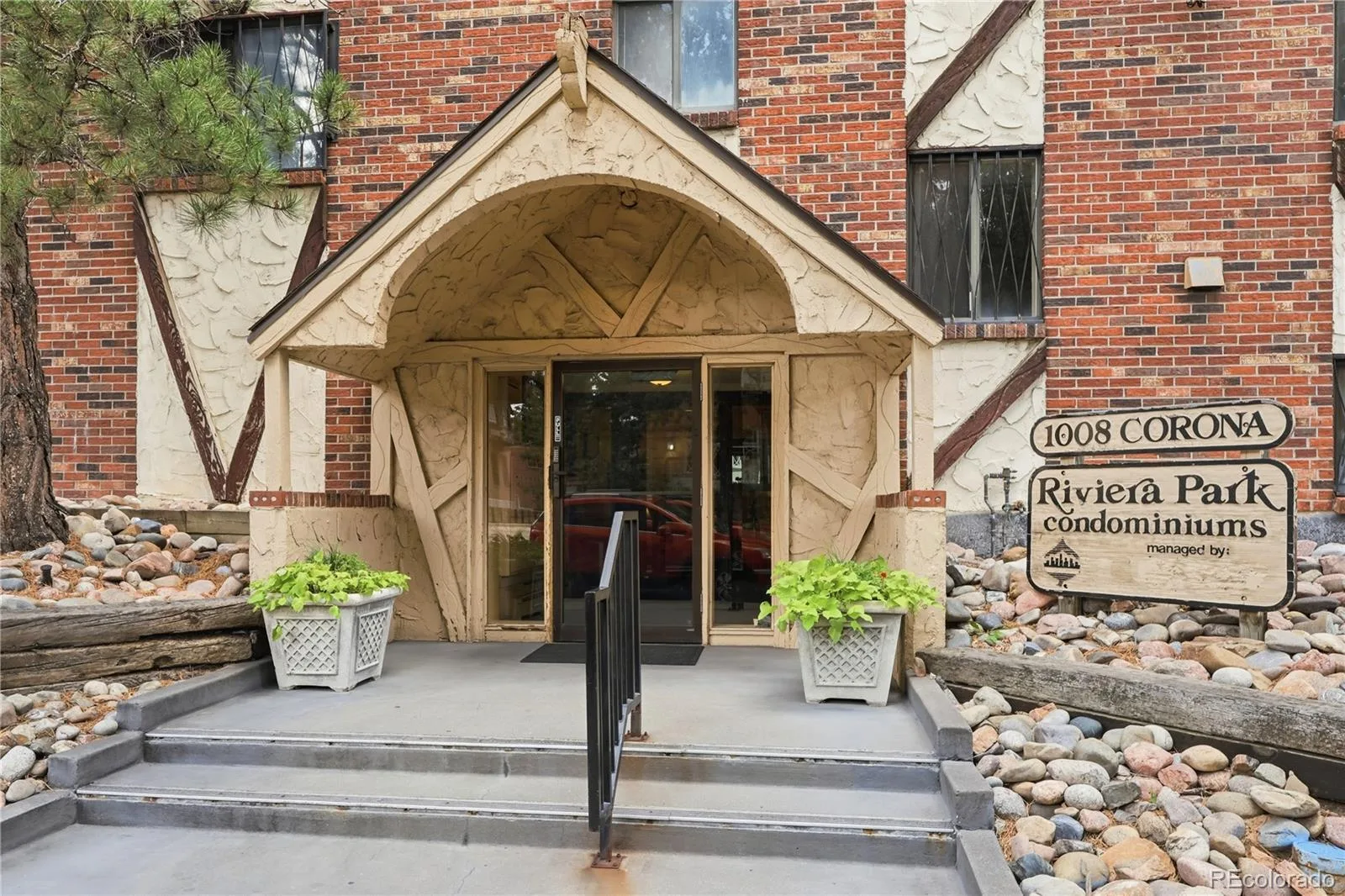 1008 N Corona Street #501 Denver CO 80218 | MLS #REC9332762 08292026195229 1600 22