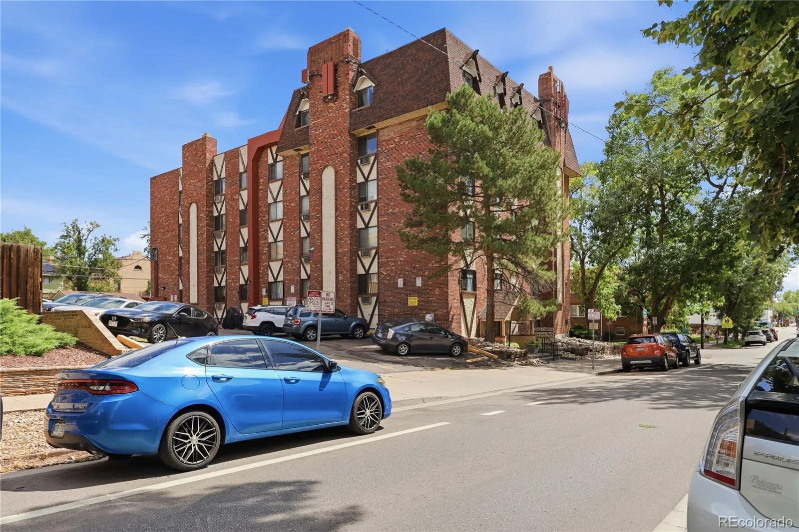 1008 N Corona Street #501 Denver CO 80218 | MLS #REC9332762 08292026195229 1600 23