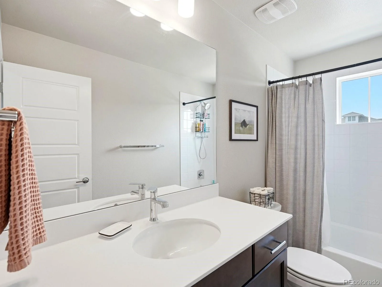 21239 E 62nd Avenue Aurora CO 80019 | MLS #REC9332792 08252026221827 1600 23