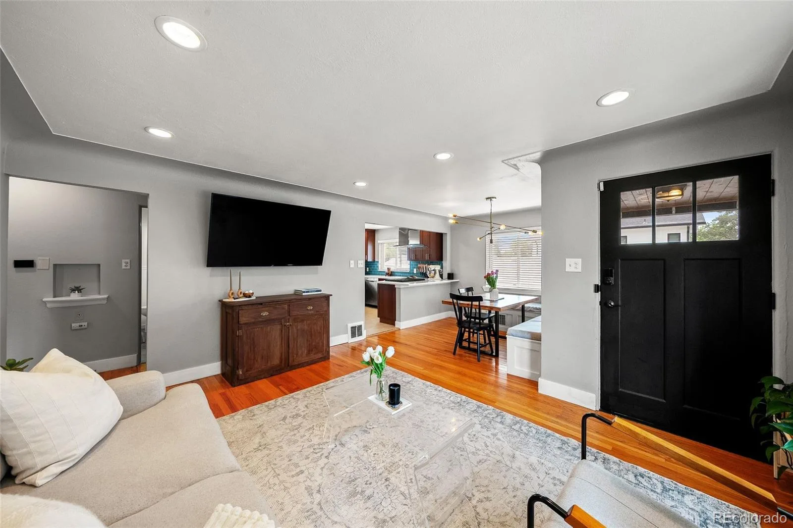 1630 S Saint Paul Street Denver CO 80210 | MLS #REC9333477 09232026151101 1600 10