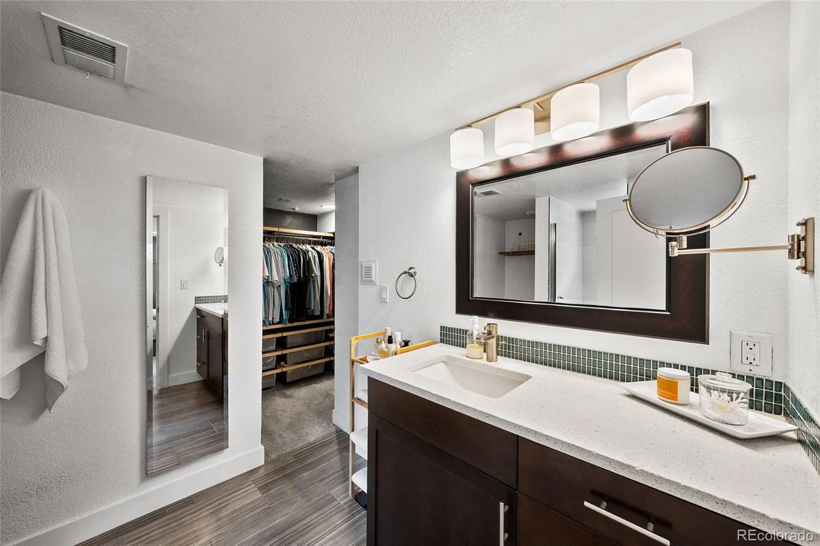 1630 S Saint Paul Street Denver CO 80210 | MLS #REC9333477 09232026151101 1600 29