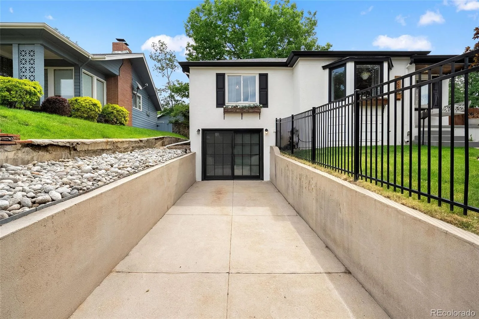 1630 S Saint Paul Street Denver CO 80210 | MLS #REC9333477 09232026151101 1600 37