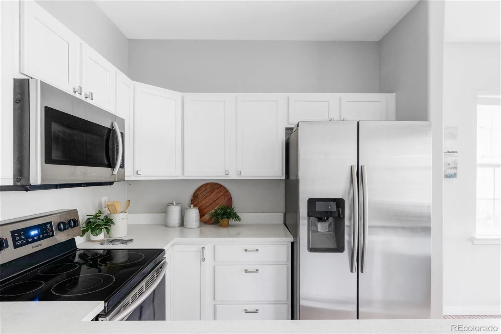 663 S Depew Street Denver CO 80226 | MLS #REC9333614 08192026152808 1600 10