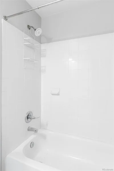 663 S Depew Street Denver CO 80226 | MLS #REC9333614 08192026152808 800 19
