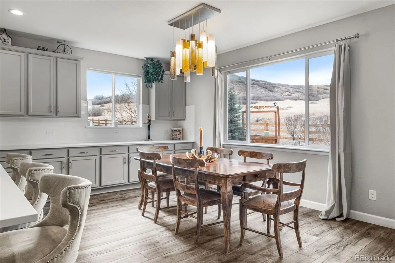 6749 Mentha Drive Castle Rock CO 80108 MLS #REC9334935 03182026225200 1600 11