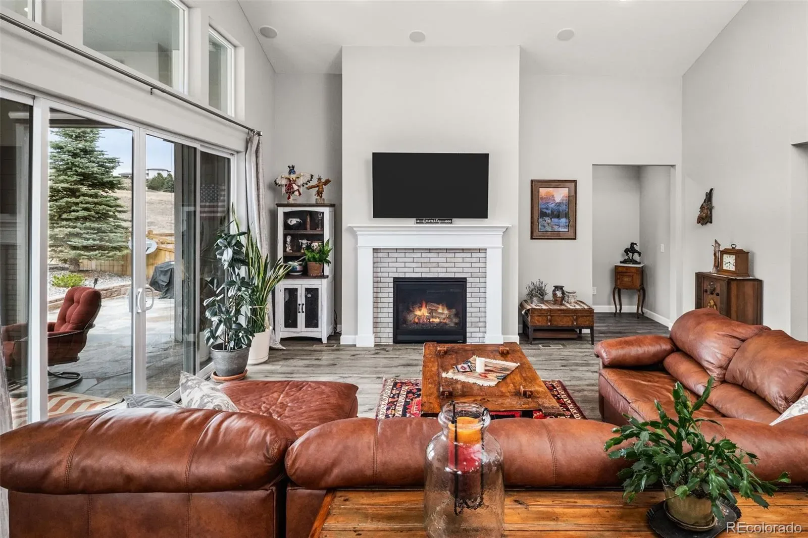 6749 Mentha Drive Castle Rock CO 80108 MLS #REC9334935 03182026225200 1600 13