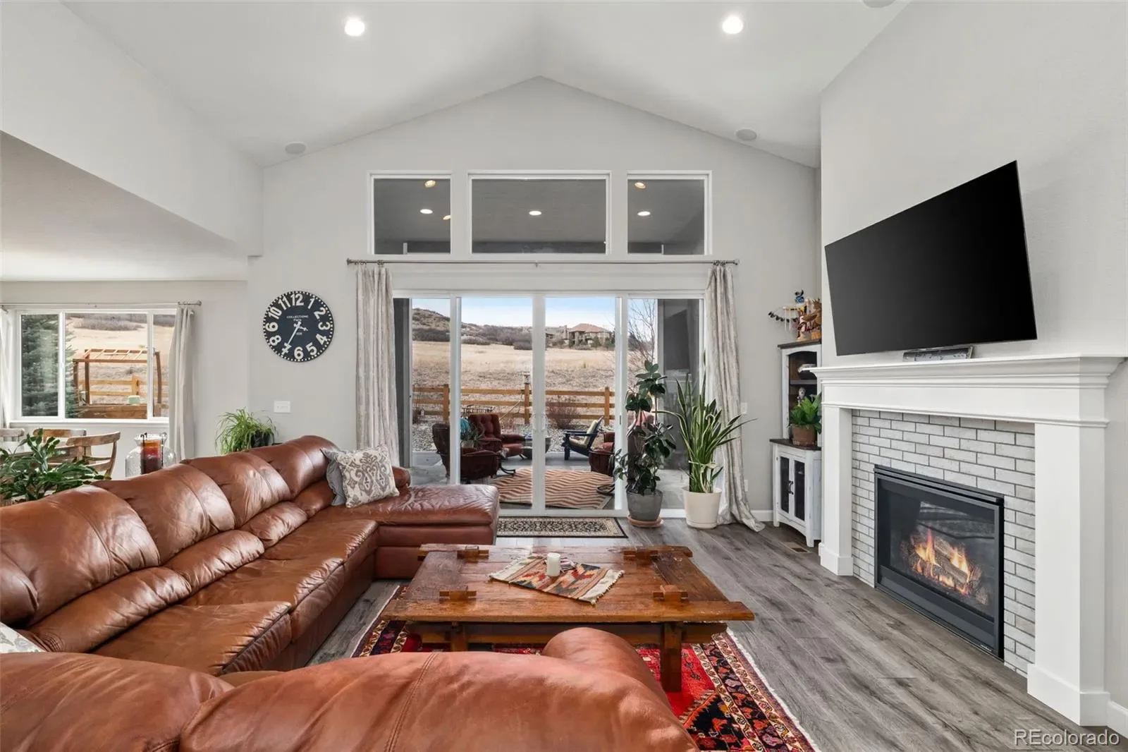 6749 Mentha Drive Castle Rock CO 80108 MLS #REC9334935 03182026225200 1600 15