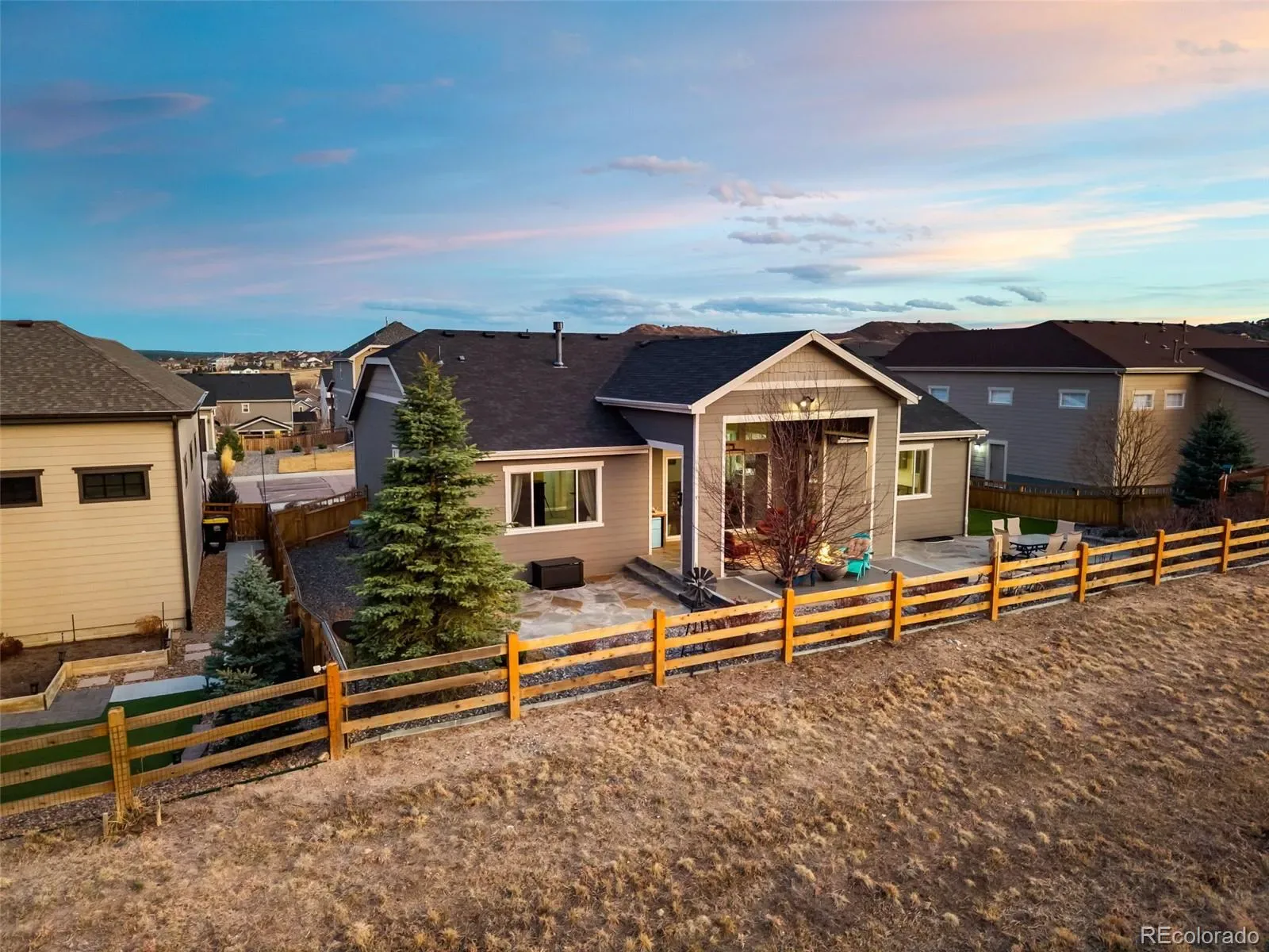 6749 Mentha Drive Castle Rock CO 80108 MLS #REC9334935 03182026225200 1600 49