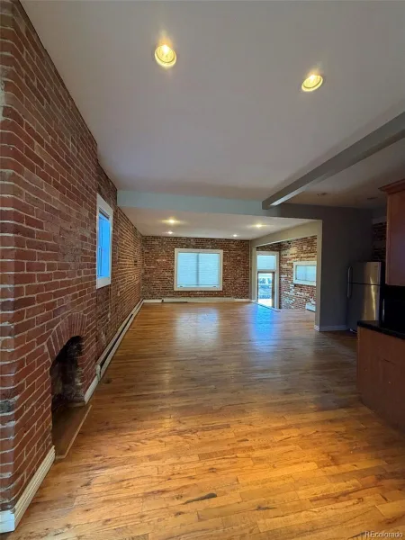 2557 N Clarkson Street Denver CO 80205 | MLS #REC9335653 10052026182911 800 2