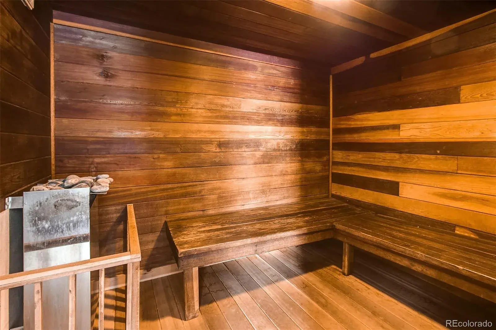 11202025175938 1600 32