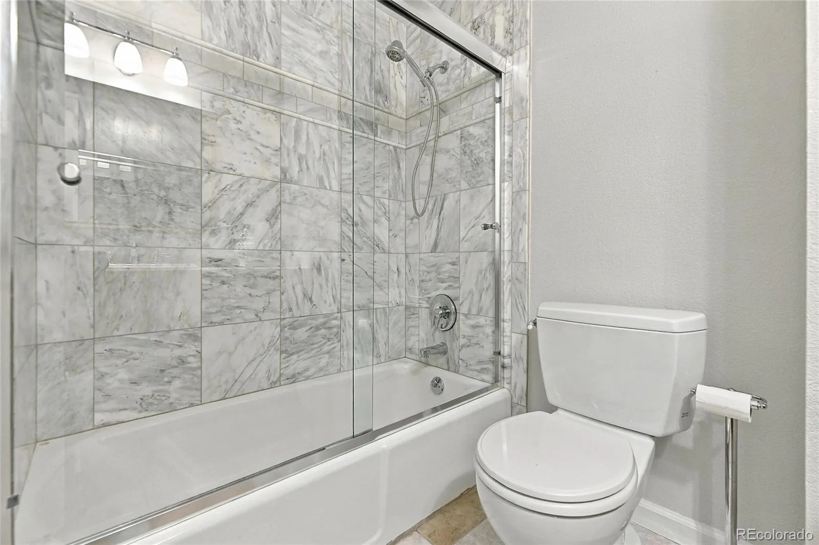 5292 Scranton Street Denver CO 80239 | MLS #REC9336695 09302026095342 1600 19