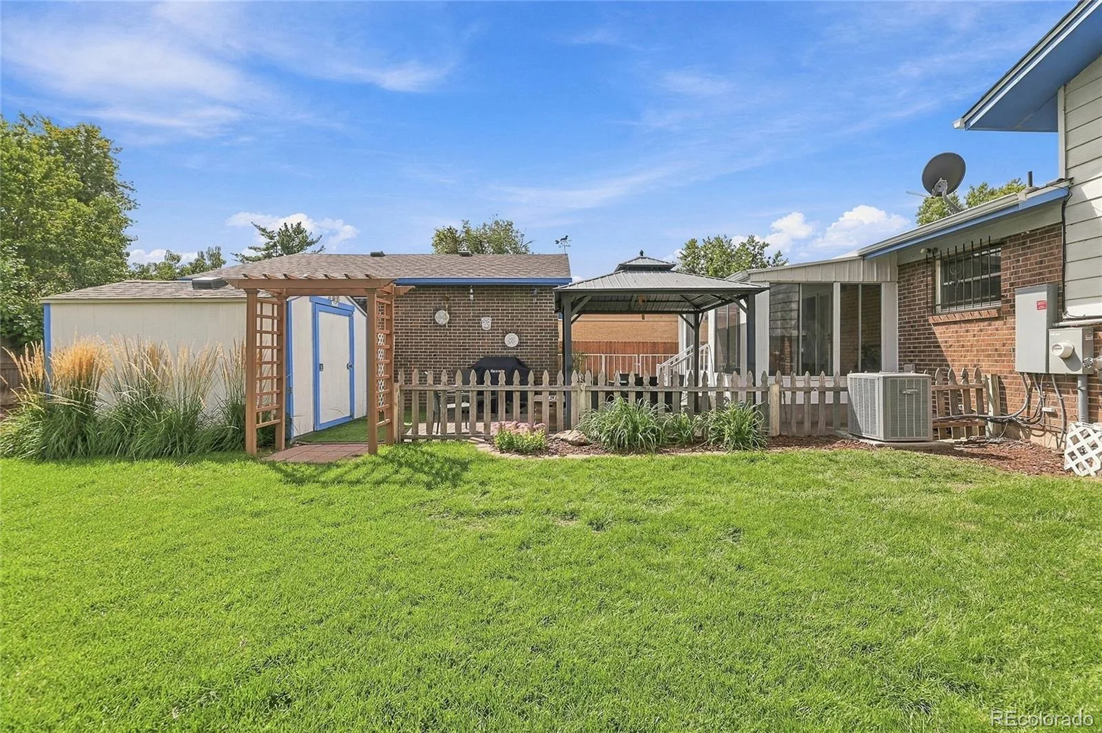 5292 Scranton Street Denver CO 80239 | MLS #REC9336695 09302026095342 1600 35