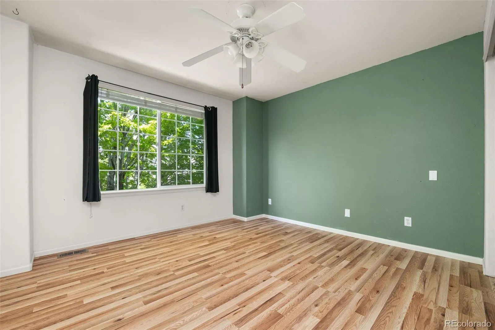 7304 E Cedar Avenue Denver CO 80230 MLS #REC9338266 05132026212835 1600 35