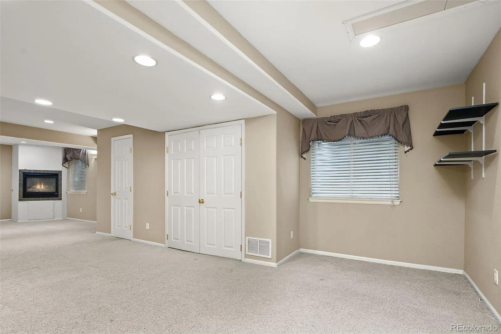 7304 E Cedar Avenue Denver CO 80230 MLS #REC9338266 05132026212835 1600 38