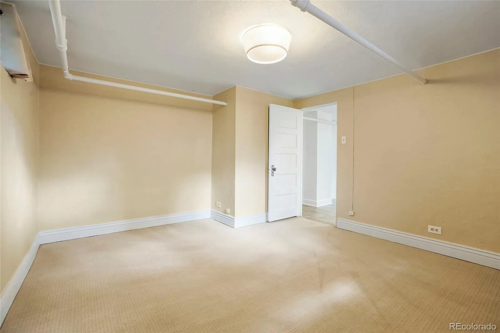 04222026164450 1600 17