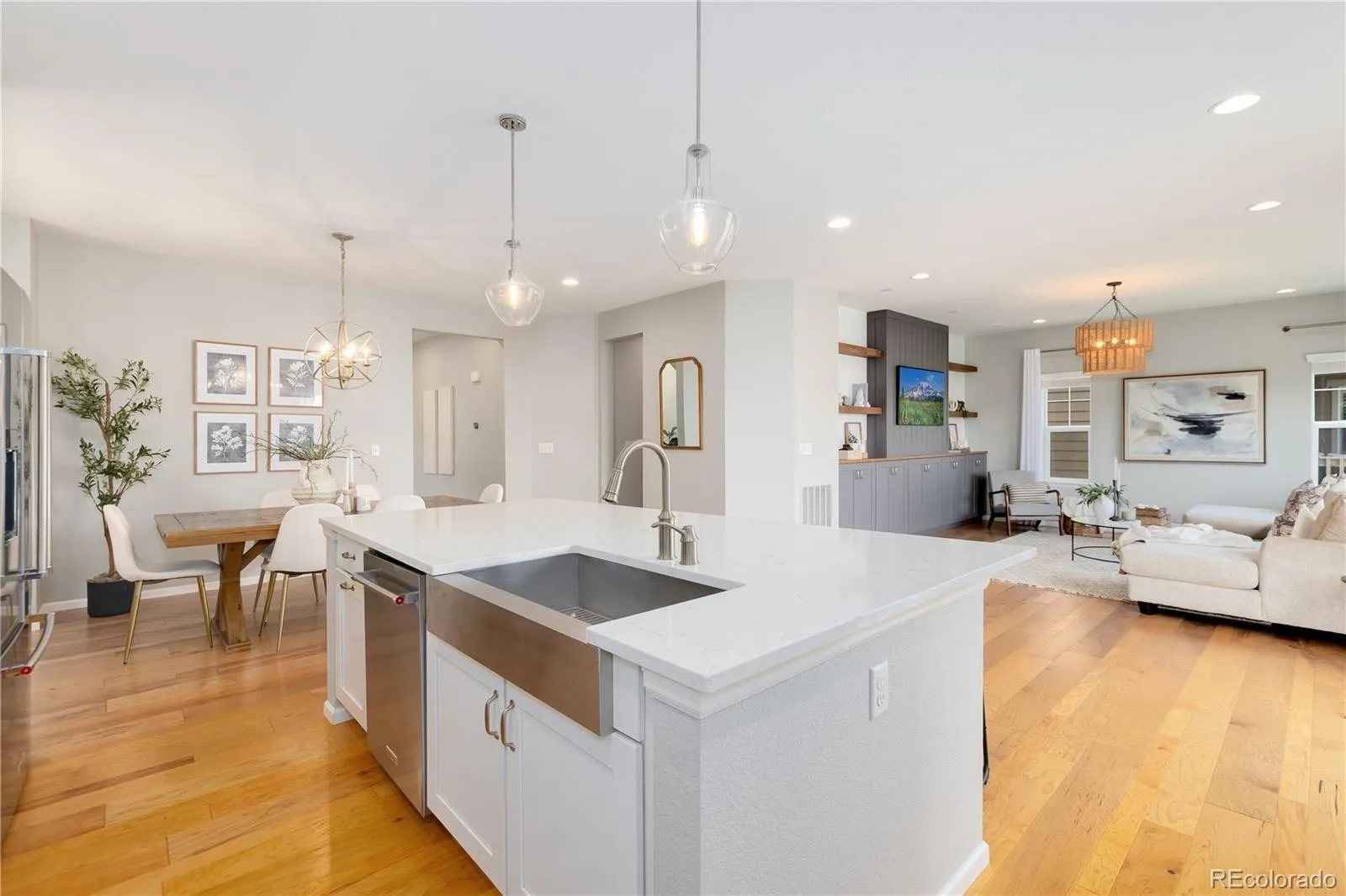 16683 Compass Way Broomfield CO 80023 | MLS #REC9340330 06302026183737 1600 14