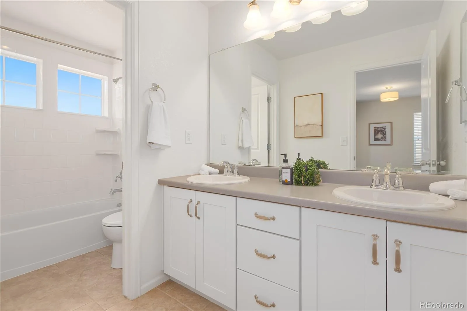 16683 Compass Way Broomfield CO 80023 | MLS #REC9340330 06302026183737 1600 30