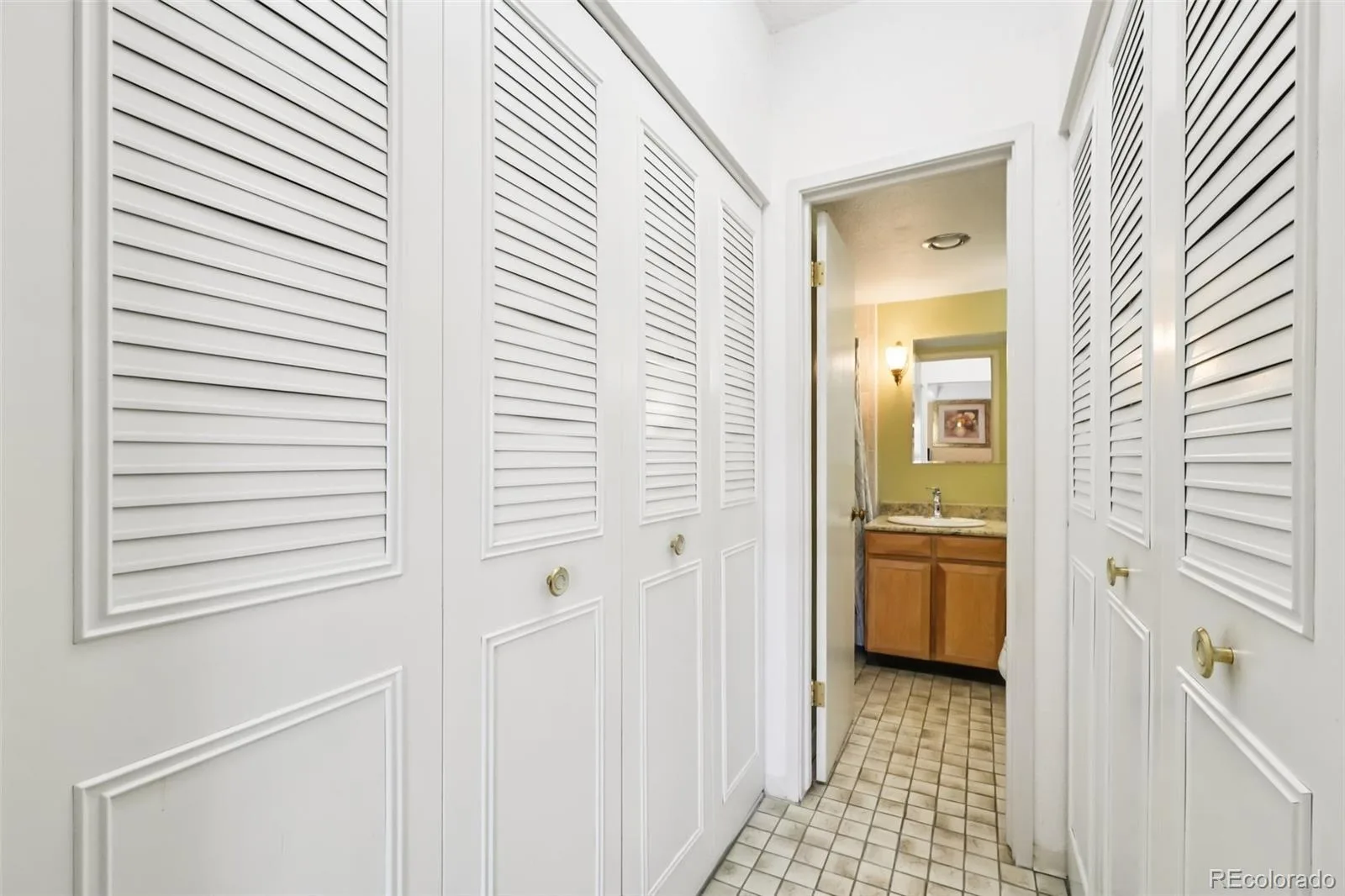 675 S University Boulevard #408 Denver CO 80209 | MLS #REC9340426 08172026154027 1600 24